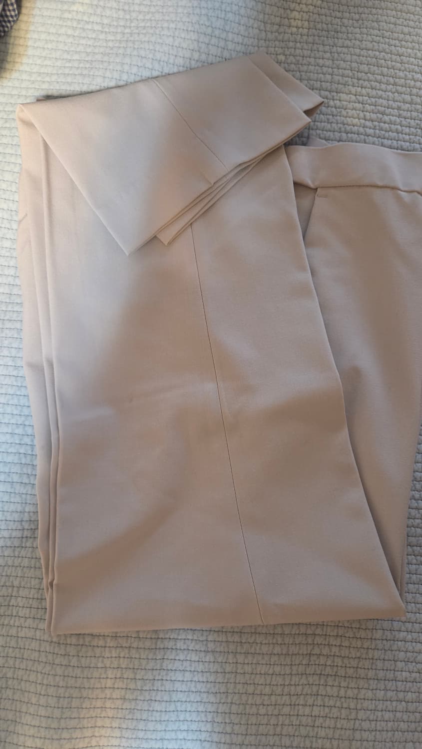 무탠다드 라이트웨이트 테이퍼드 히든 밴딩 크롭 슬랙스 상품이미지2