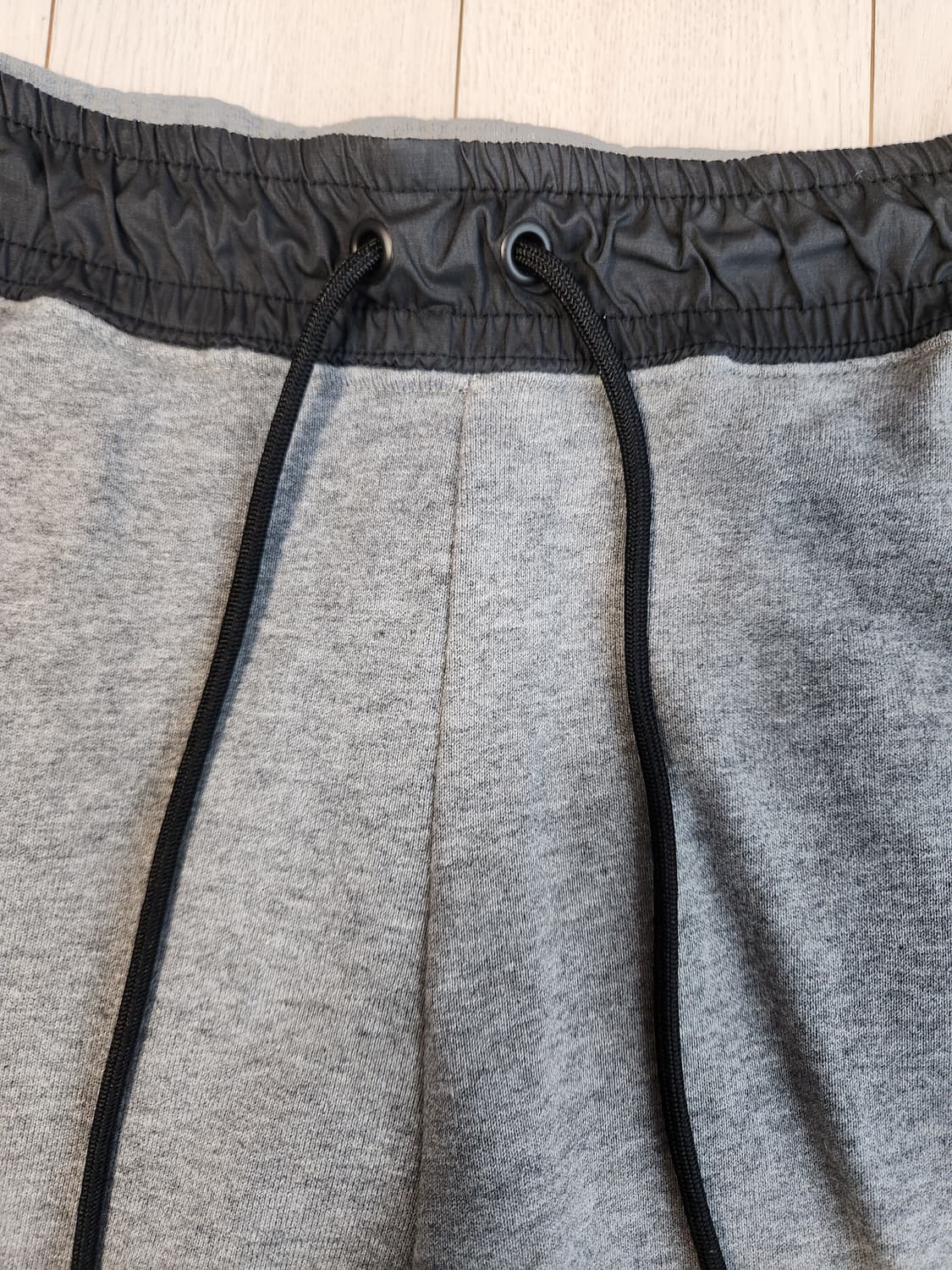 나이키 805155-091 NSW 모던 FT 조거 팬츠 사이즈m

풋살이 상품이미지4