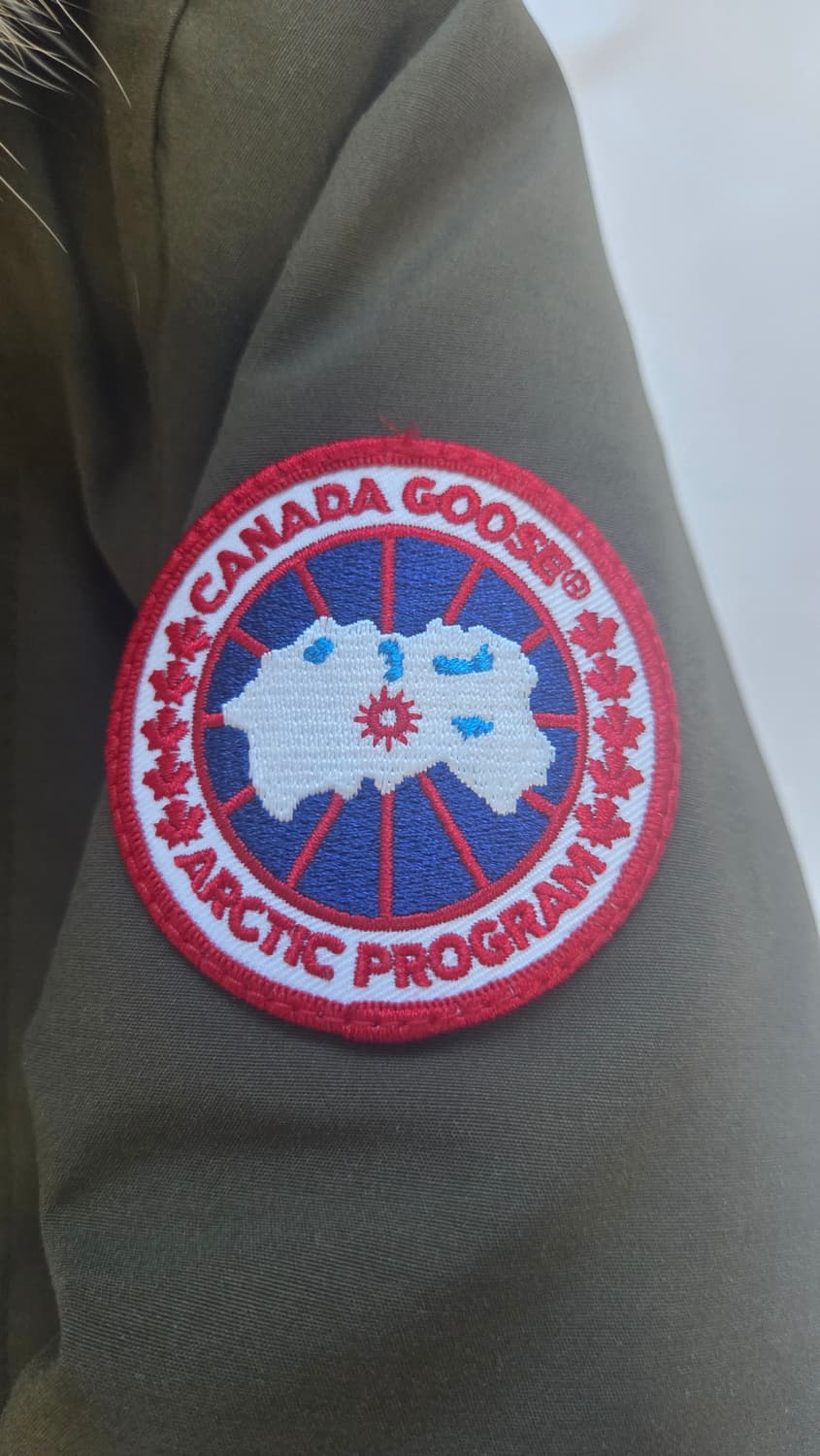 캐나다구스 우먼 켄싱턴 파카 ㅡ 밀리터리 그린 L 상품이미지5