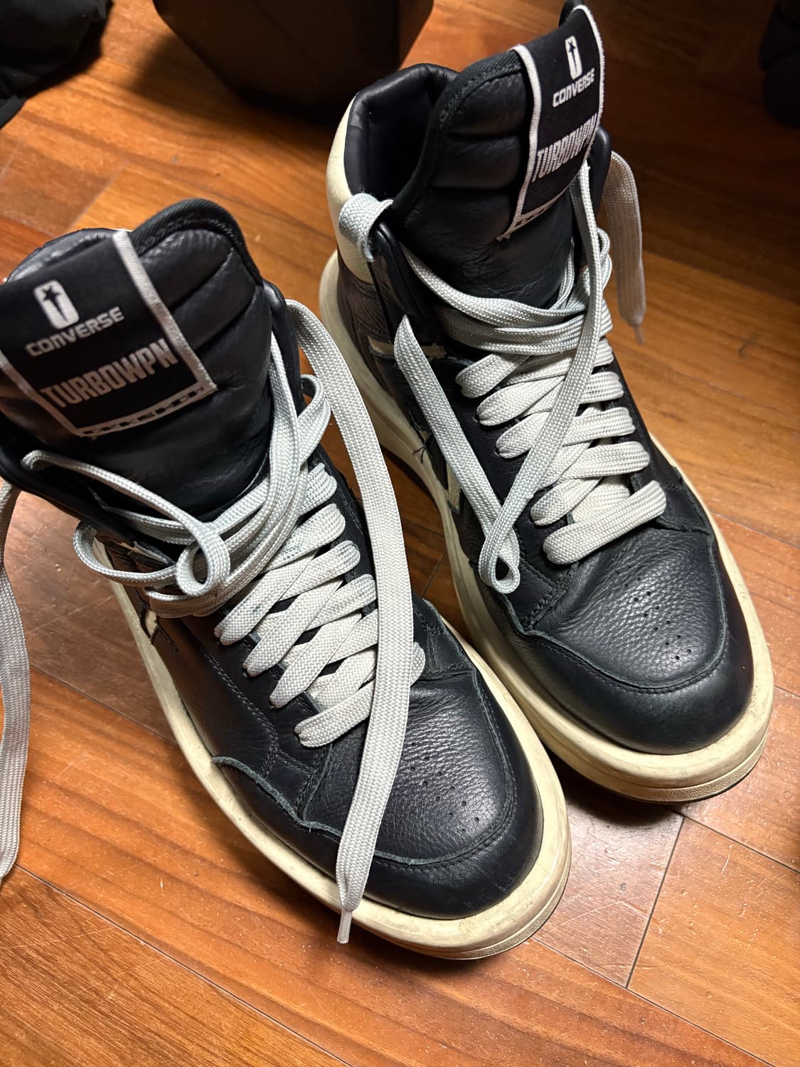 릭오웬스 다크쉐도우 컨버스 터보웨폰 블랙 크림 280 상품이미지1