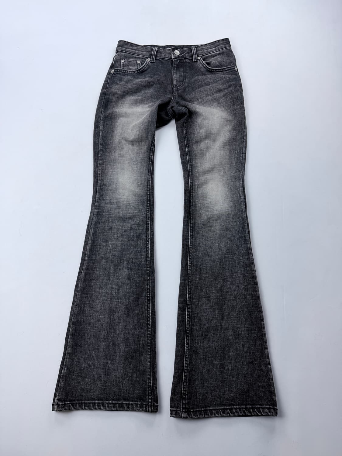 보헤미안서울 부츠컷 데님 팬츠 그레이 상품이미지2