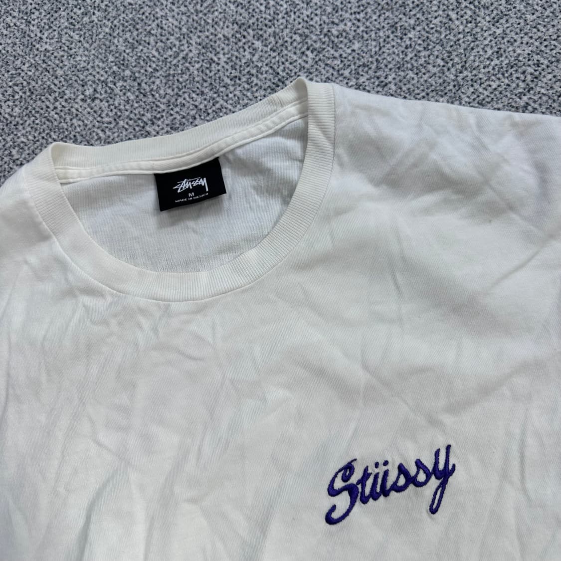 스투시(Stussy) 자수 로고 반팔 티셔츠 상품이미지3