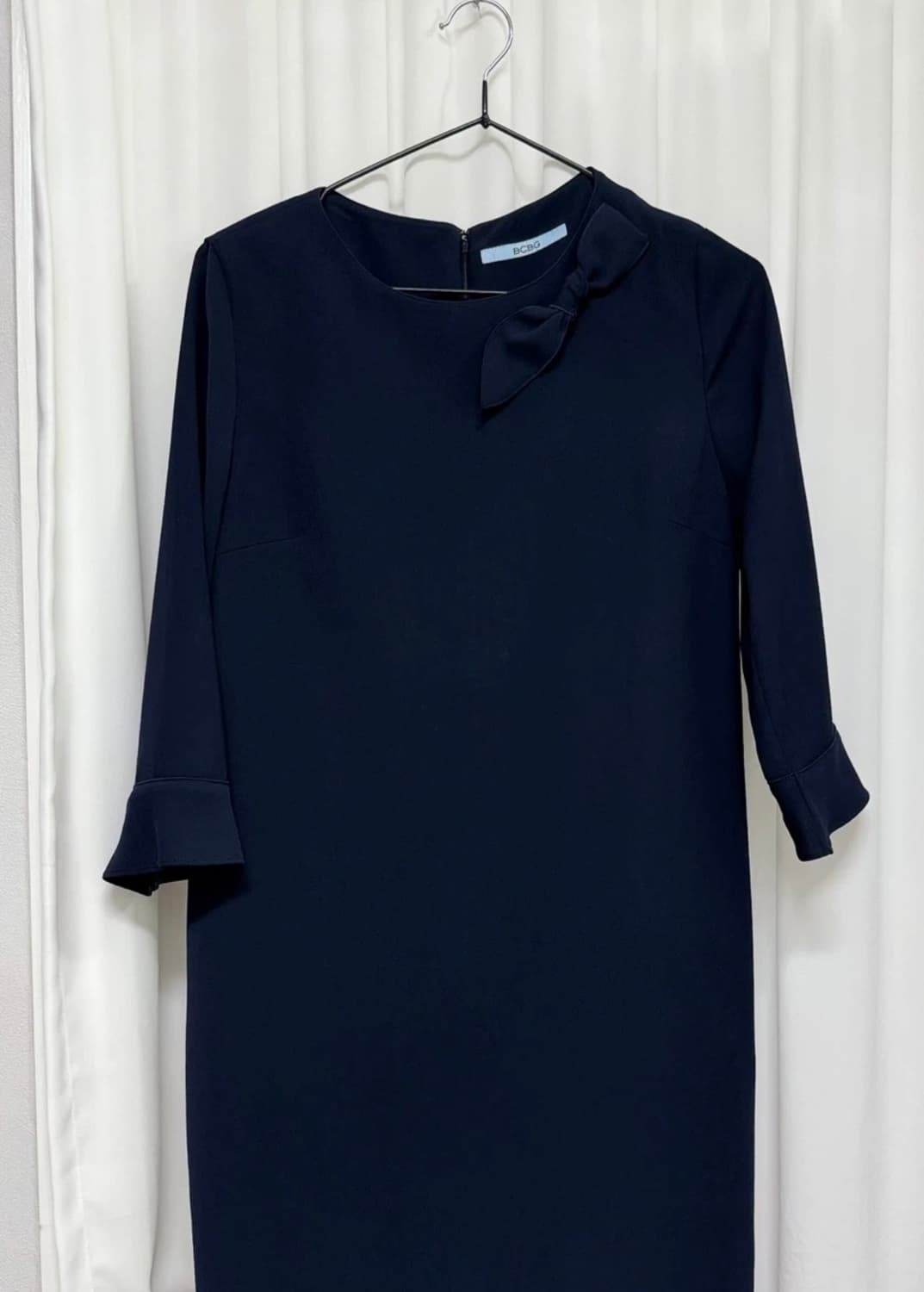 BCBG 네이비 리본 원피스 상품이미지1