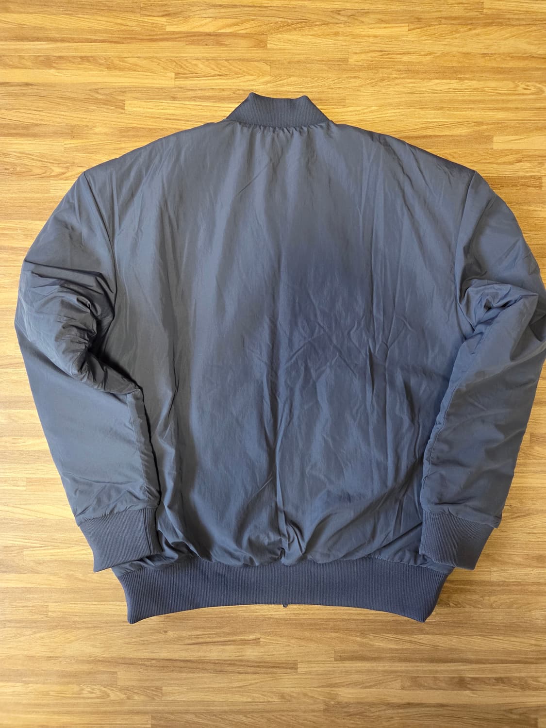 아디다스 맨유 아모림 패딩 상품이미지2