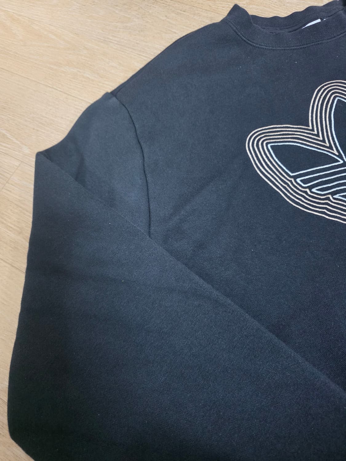 아디다스 트레포일 자수 맨투맨 L 상품이미지5