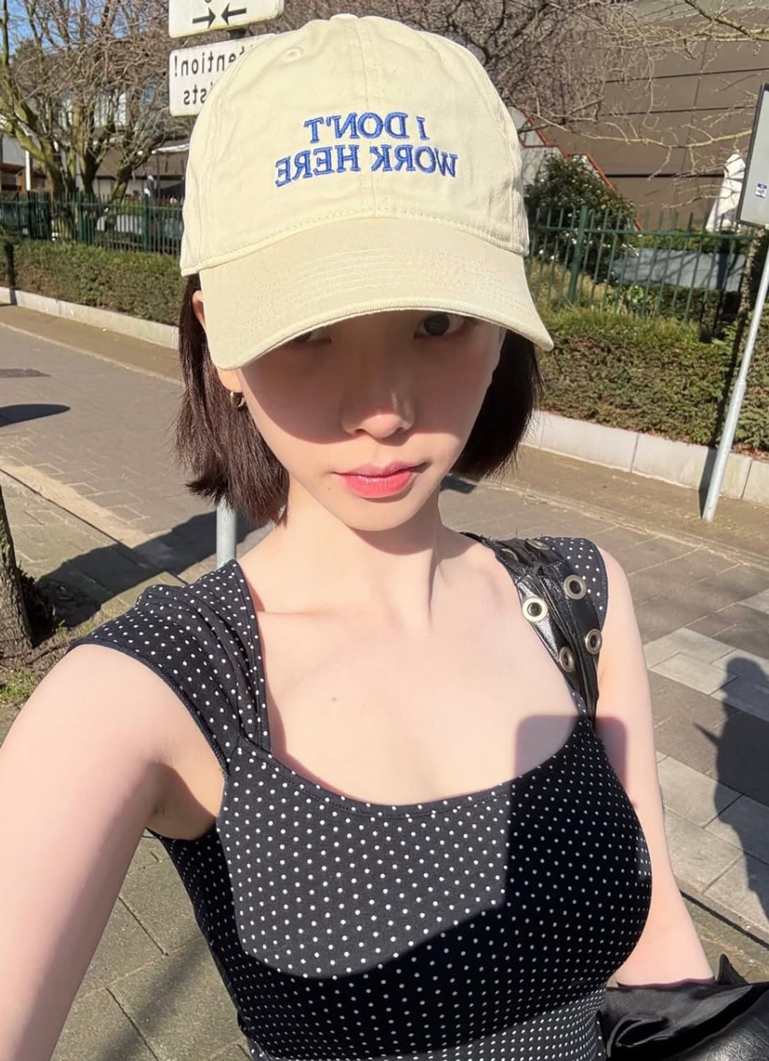 IDEA 아이디어북스 볼캡 블랙 카리나 착용 상품이미지9
