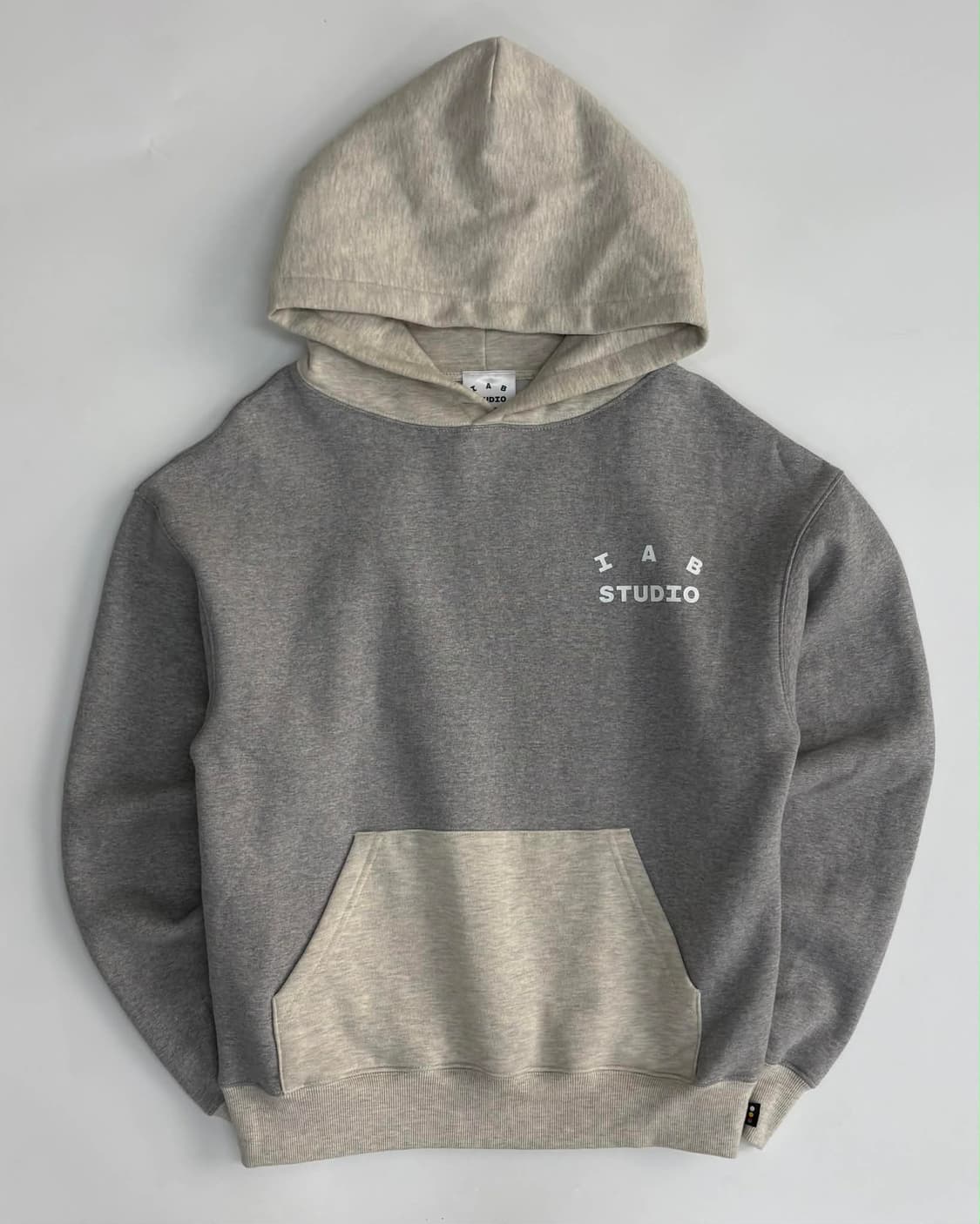 [M] 아이앱 스튜디오 듀얼 그레이 후드티 스웻셔츠 상품이미지1