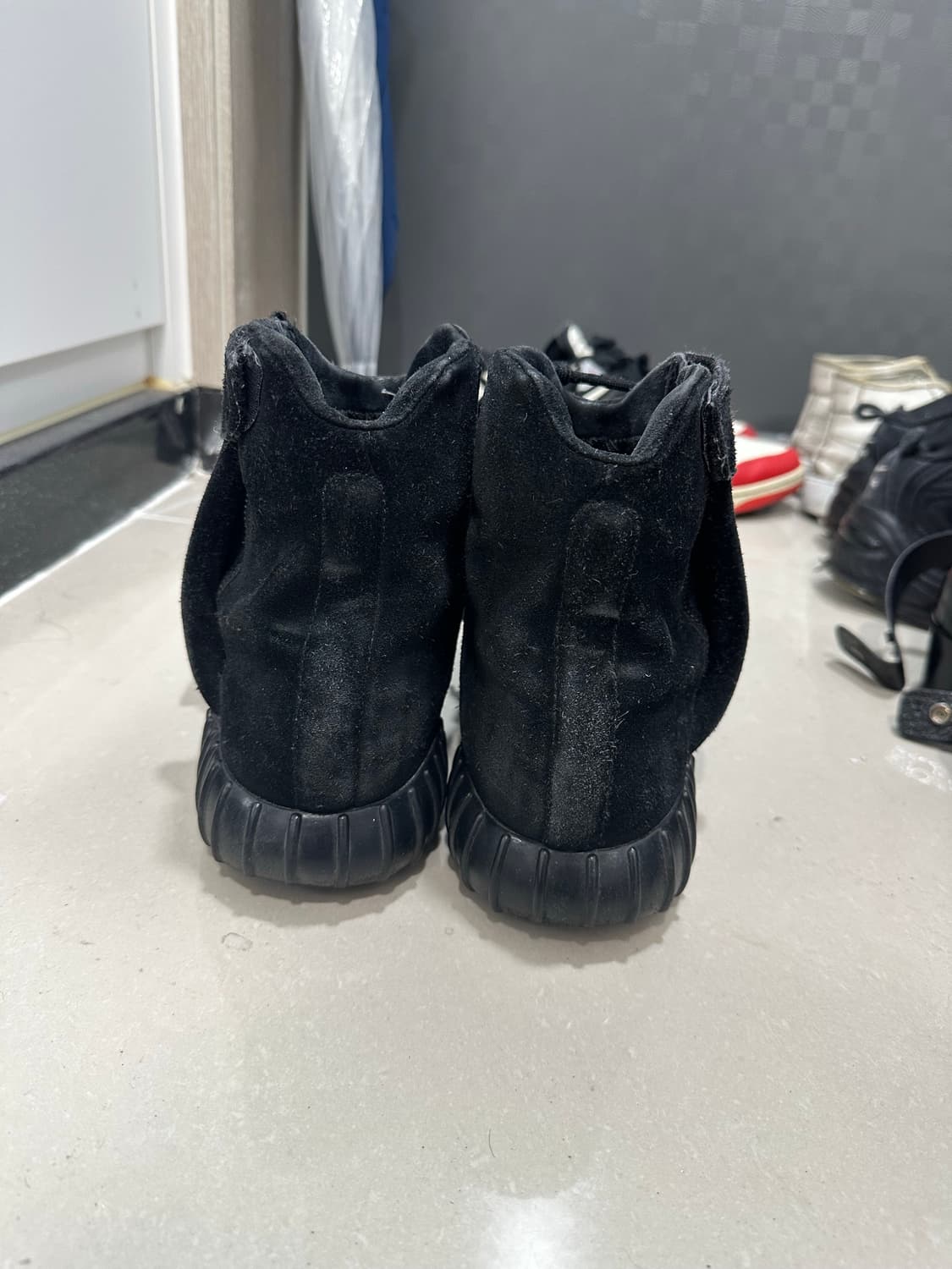 이지부스트 750 트리플블랙 280 상품이미지3