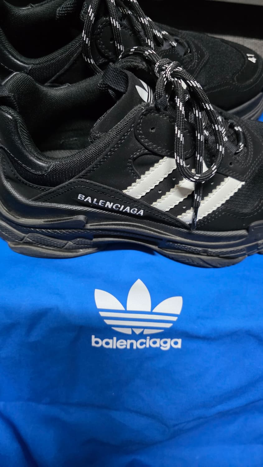 아디다스 발렌시아가 트리플S 블랙 41사이즈 상품이미지1