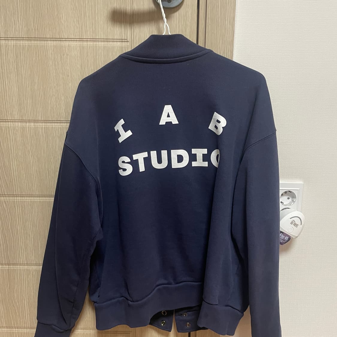 아이앱 바시티자켓 M사이즈 상품이미지2