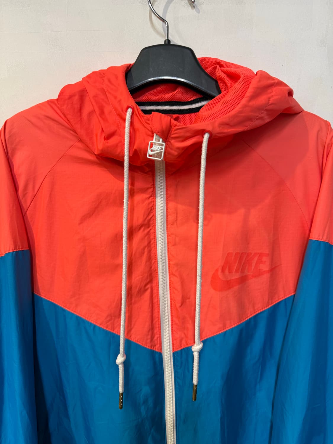 나이키 레드,블루 바람막이 상품이미지2