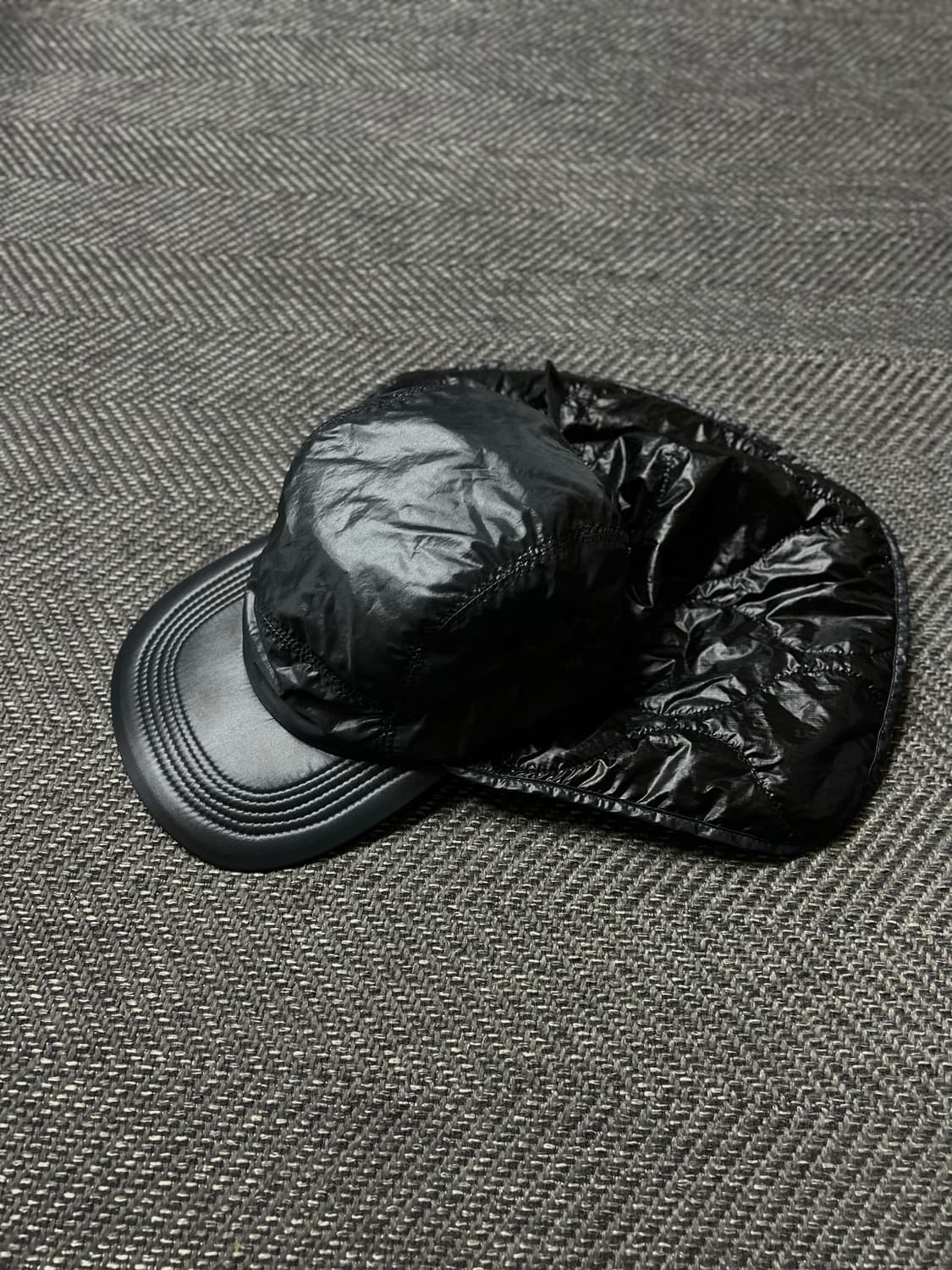 [L] 솔로이스트 19aw 롱 이어플랩 캡 상품이미지1