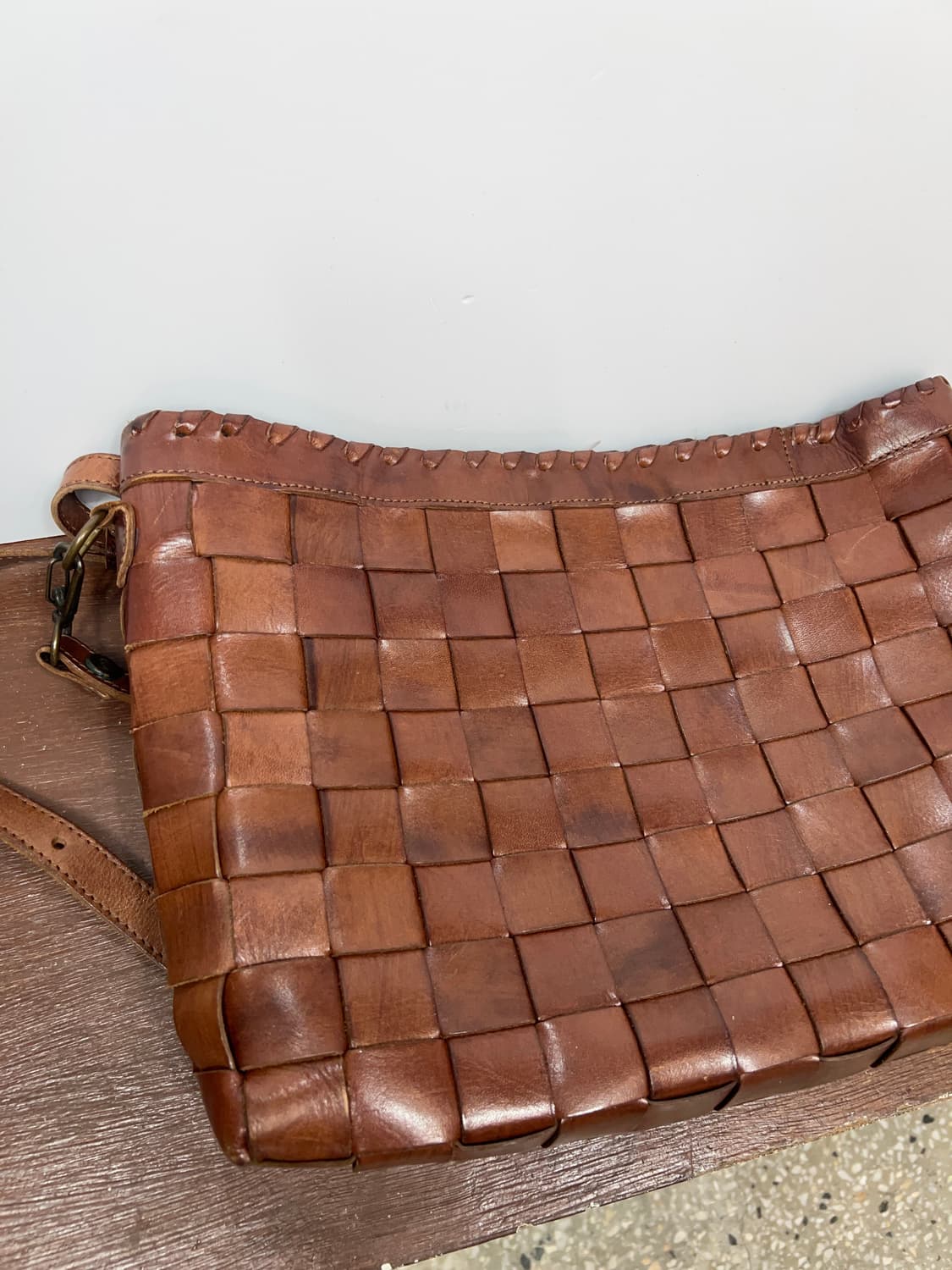 IBIZA Leather Woven Shoulder Bag 상품이미지7