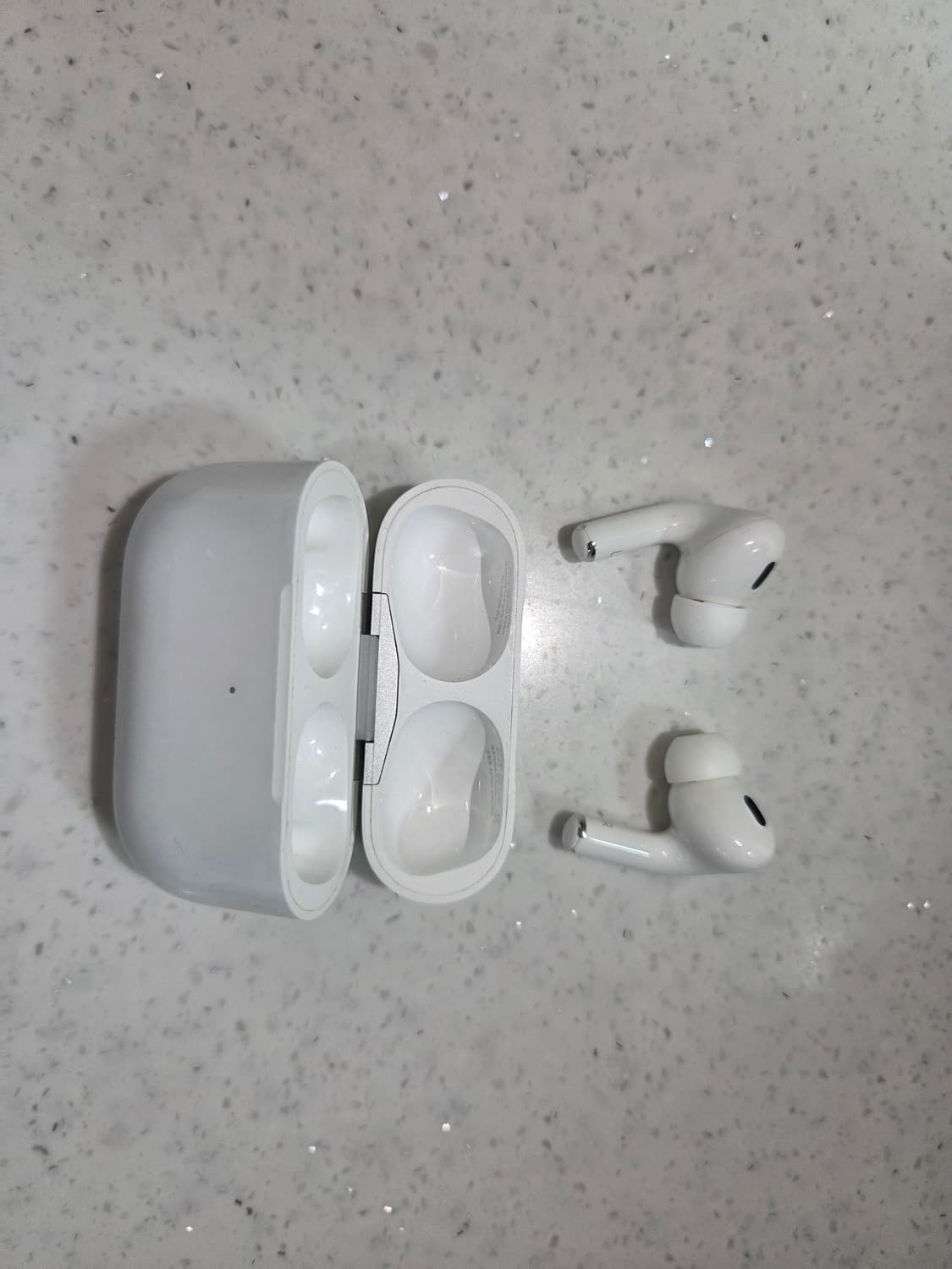 에어팟 프로 2 상품이미지2