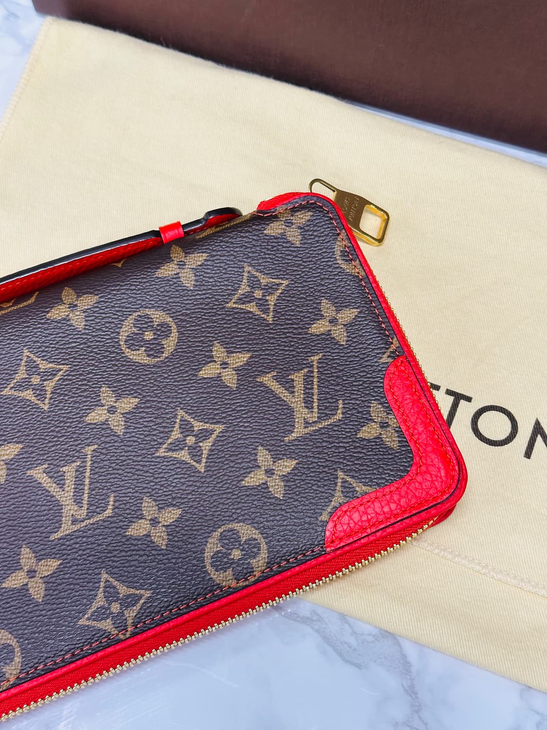 [정품] 루이비통 레티로 지피 모노그램 장지갑 상품이미지7