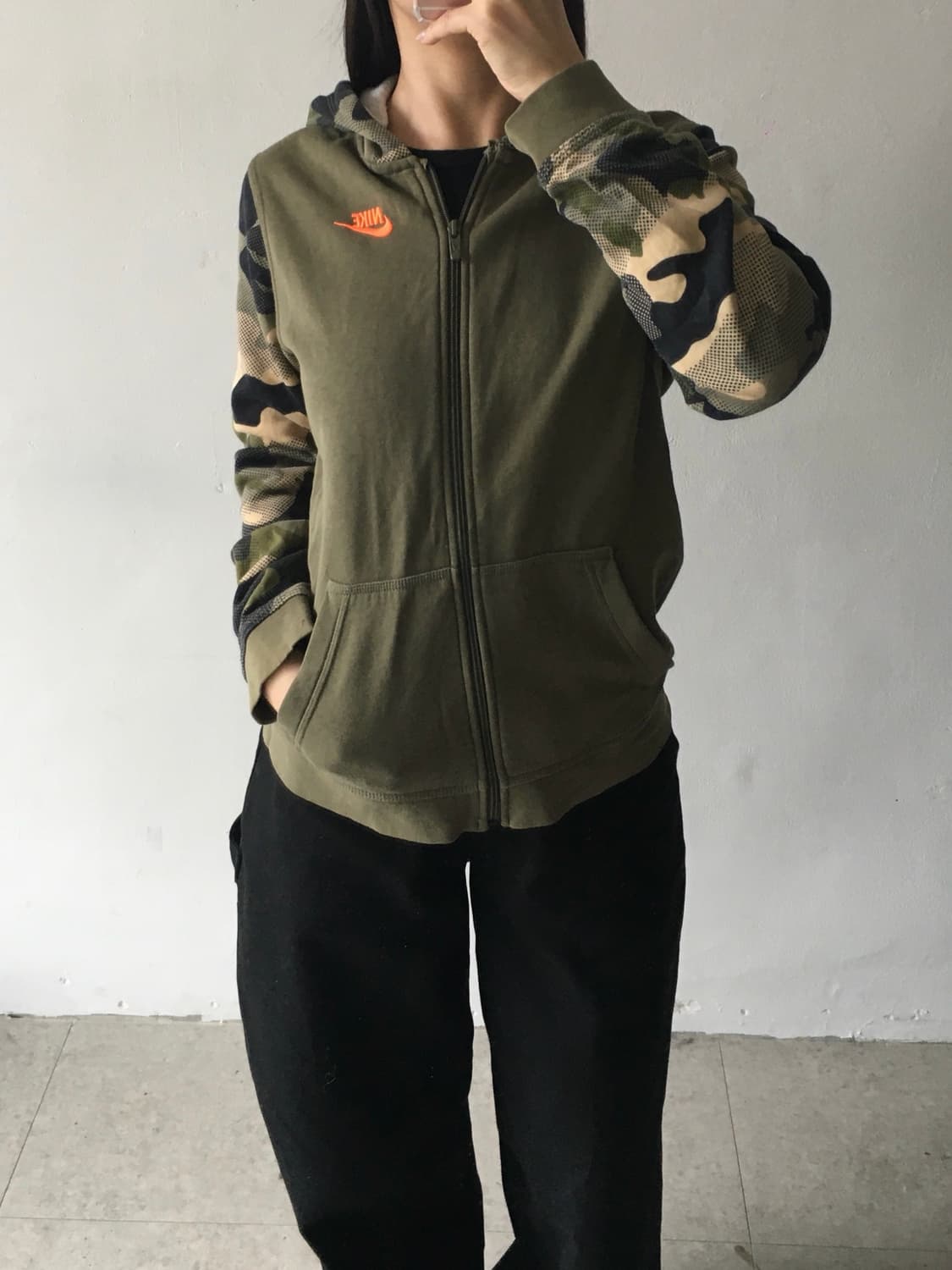 나이키 로고 밀리터리 후드집업 상품이미지1