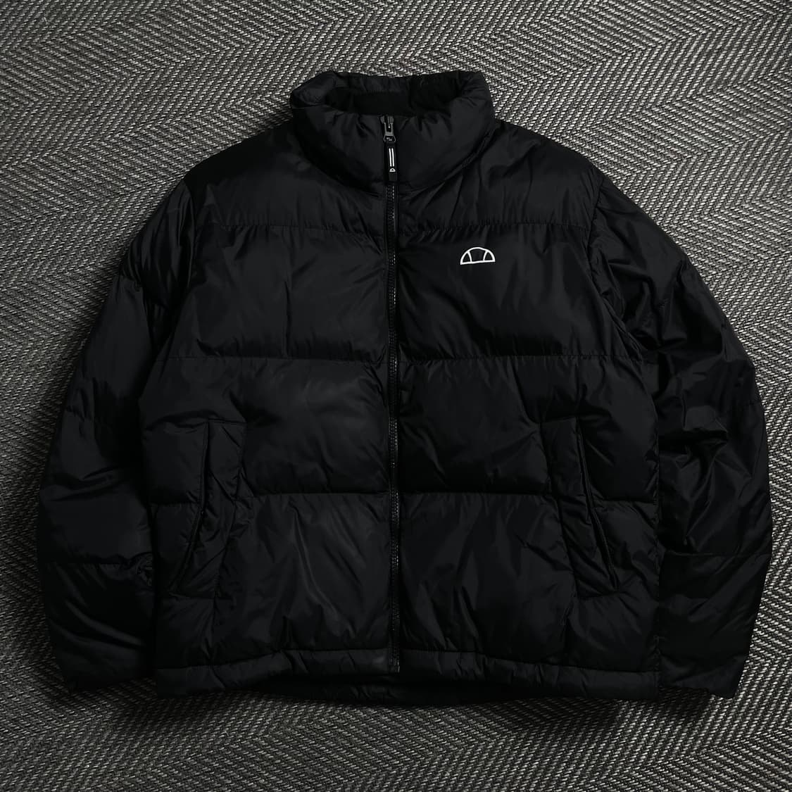 엘레쎄 USA 오리지날 로고 다운 푸퍼 패 딩 블랙o 4699 상품이미지1