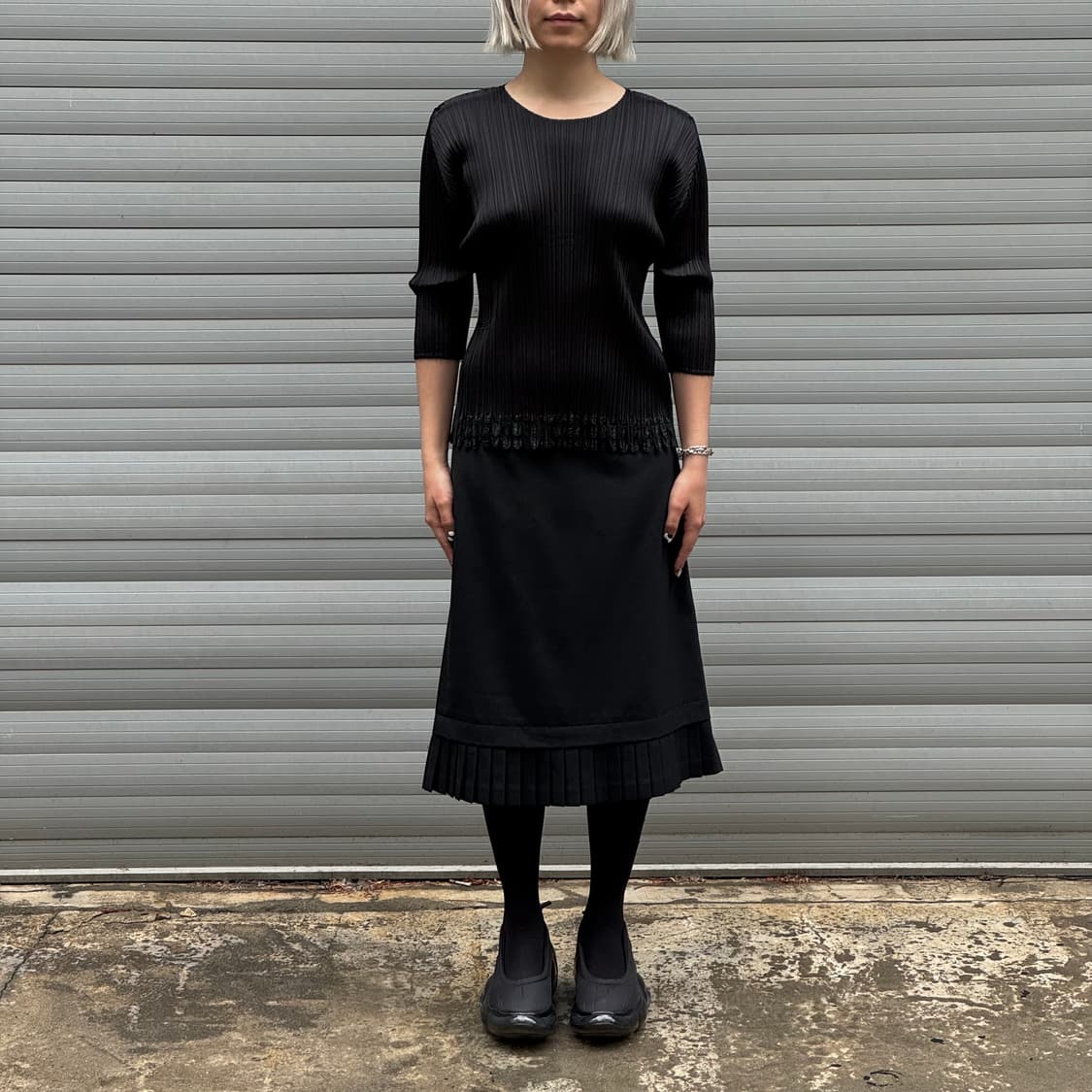 Archive Pleated Black Skirt 상품이미지5