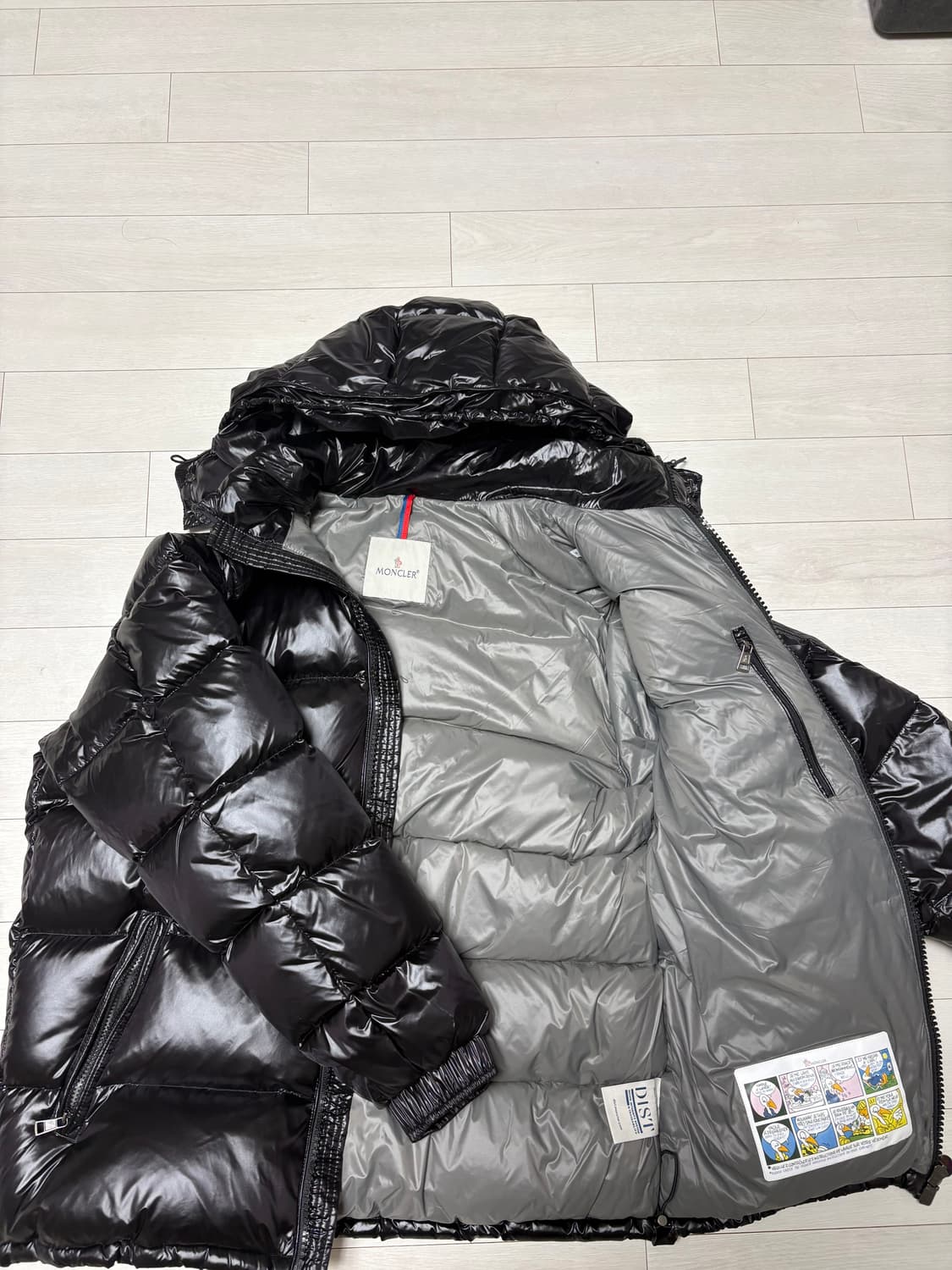 Moncler Maya 후드 쇼트 다운 재킷 상품이미지6