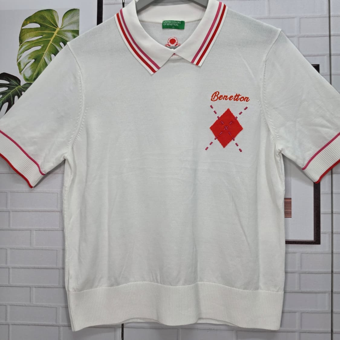 25SS 베네통 여성 반팔 칼라 니트 티셔츠 100(L)사이즈 새상품급 상품이미지2