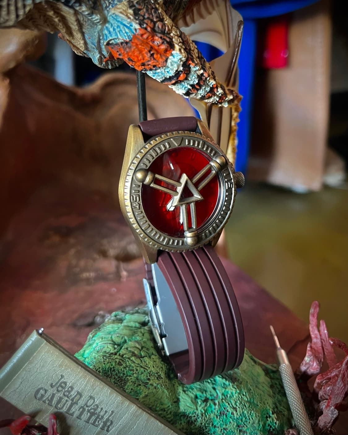 1990s Jean Paul Gaultier Sheild Watch 상품이미지3