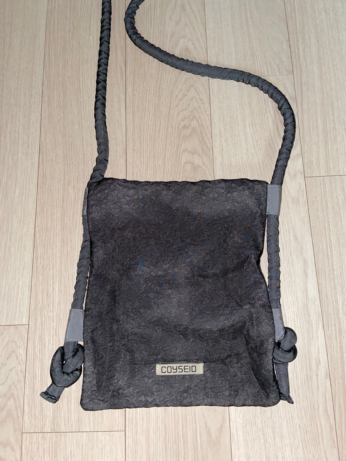 코이세이오 SHIRRING ROPE CROSS BAG GREY 상품이미지2
