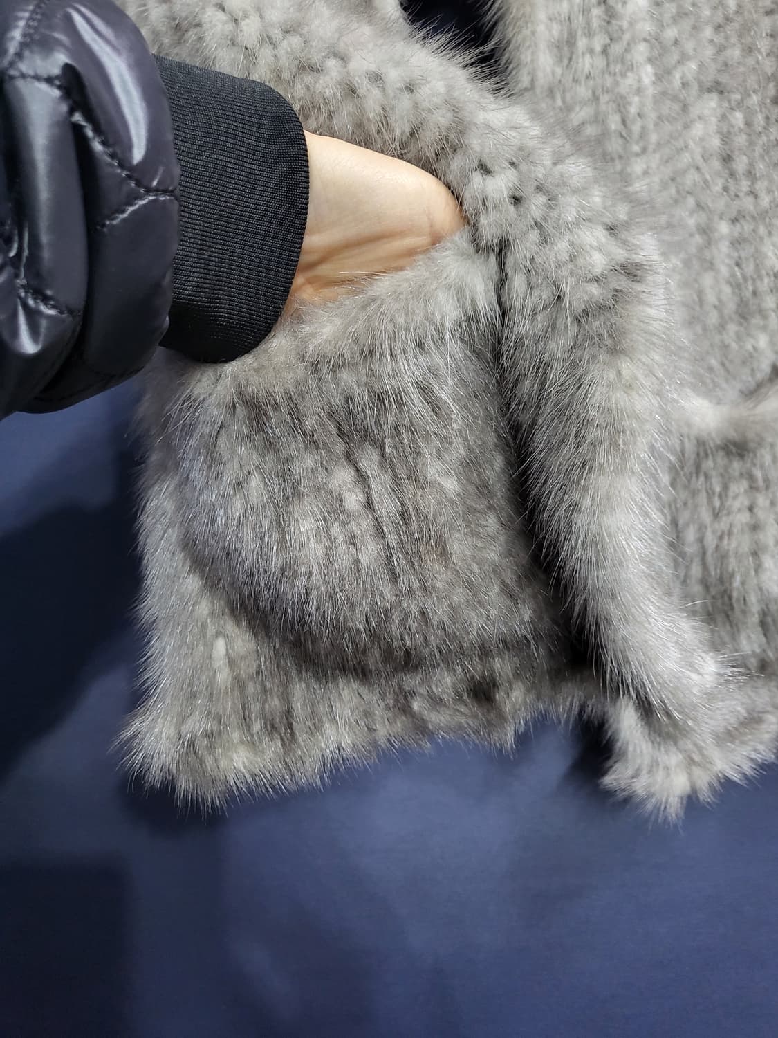 Julien 밍크 포켓 숄겸 머플러 상품이미지2