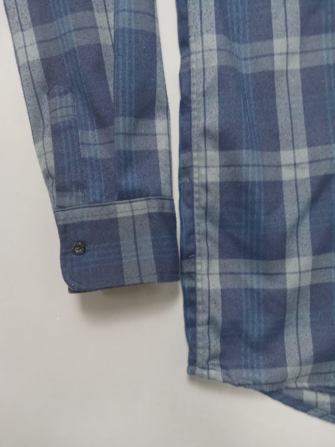 [프리] 어반드레스 어스틴 체크 셔츠 네이비 오버핏 상품이미지4