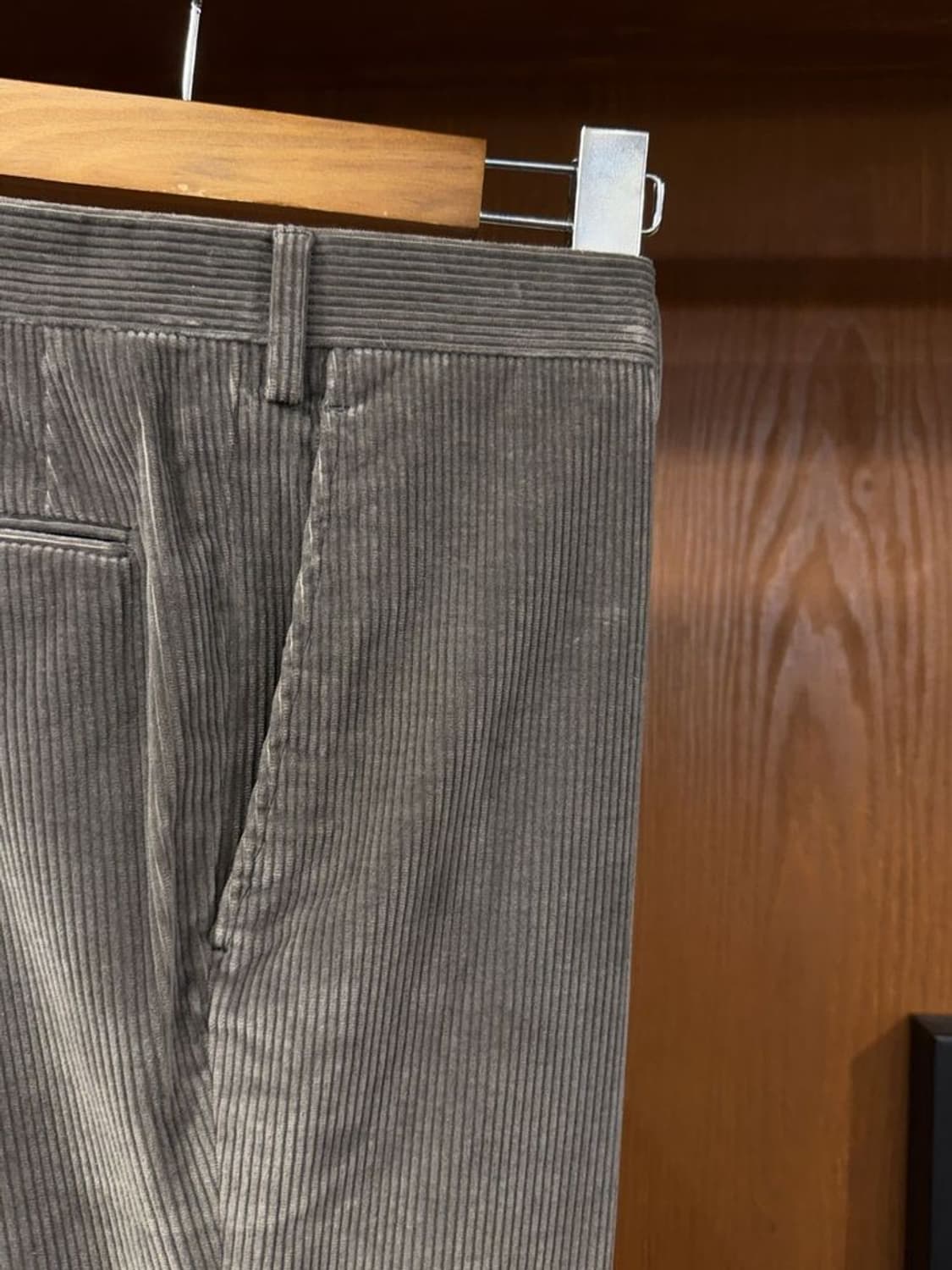 브리오니 코듀로이 팬츠 상품이미지2