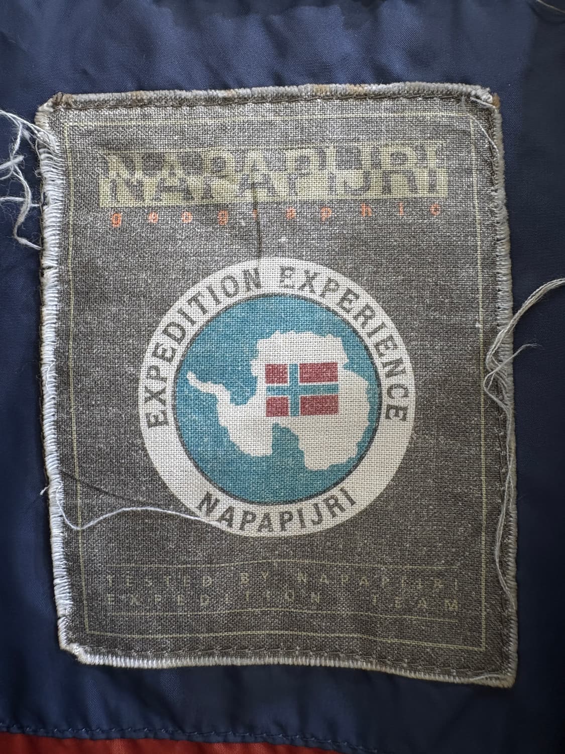 NAPAPIJRI 패딩 상품이미지7
