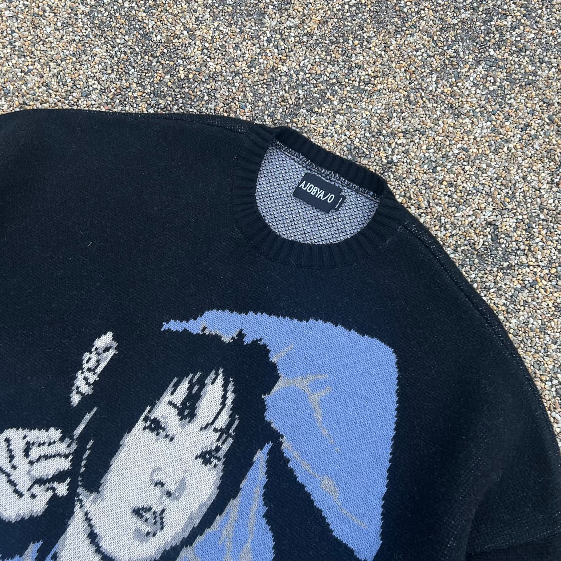 아조바이아조 그래픽 니트 상품이미지4