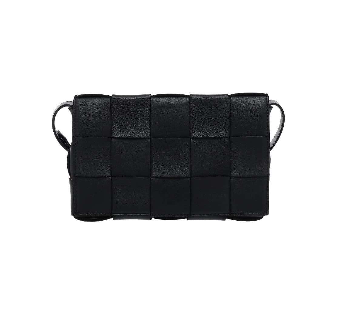 [S급] 보테가베네타 레더 카세트백 판매합니다!!! 상품이미지1