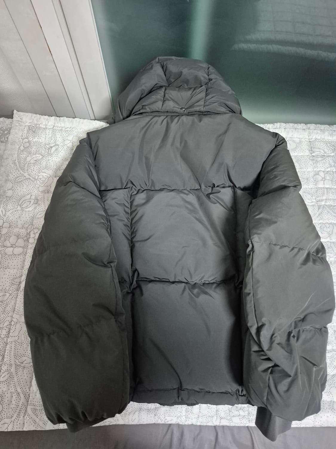 25FW 벨리에 크로스 라인 후디드 구스 다운 슬레이트그레이 상품이미지4