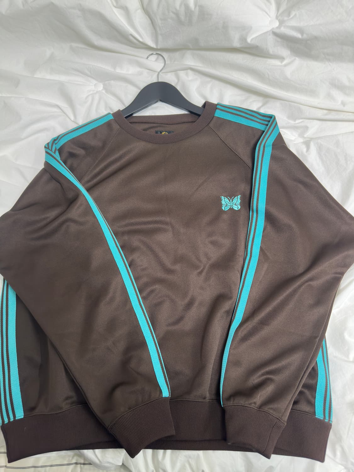 니들스 크루넥 맨투맨 상품이미지1