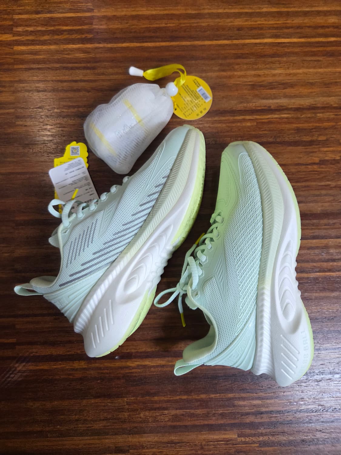 원믹스 경량 러닝화 225 상품이미지1