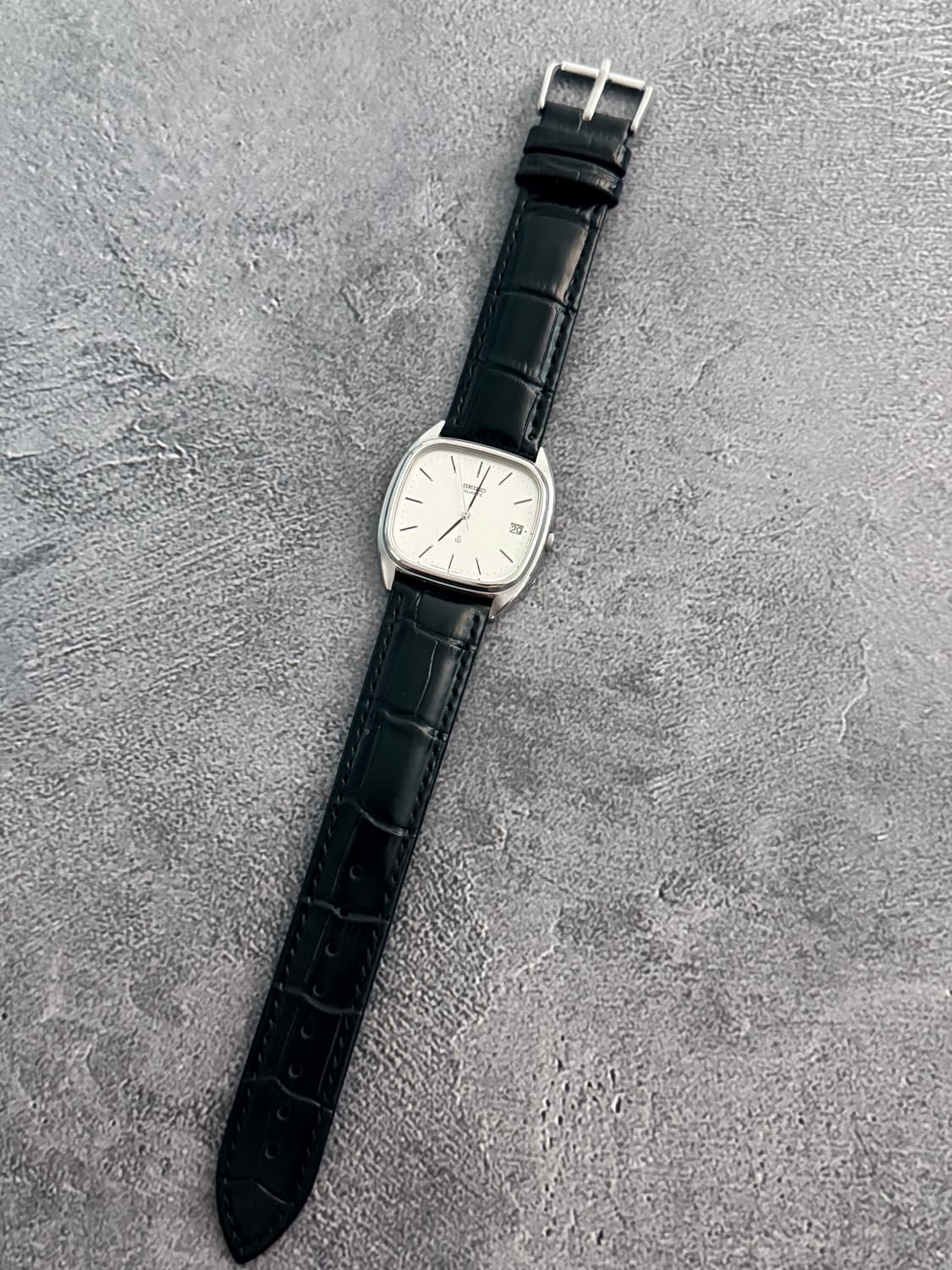 세이코 Seiko 스퀘어 쿼츠 데이트 버티컬 다이얼 상품이미지2