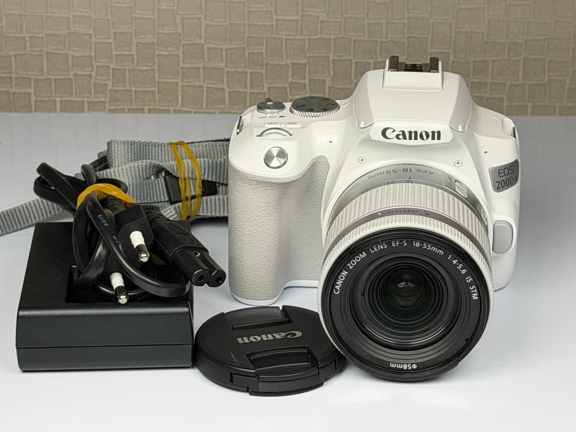 캐논 EOS 200D2 화이트 DSLR 카메라 상품이미지1