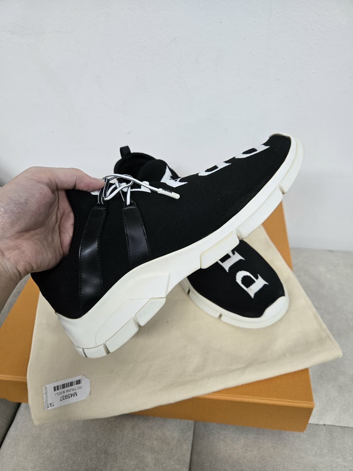 [보증서 정품]프라다 니트 스니커즈 상품이미지3