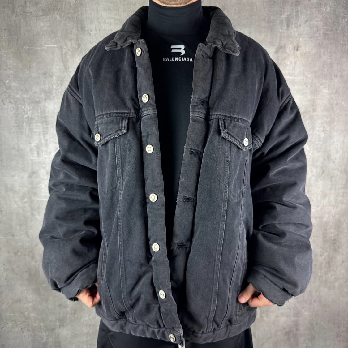 발렌시아가 패디드 데님 자켓 흑청 블랙 52 상품이미지2