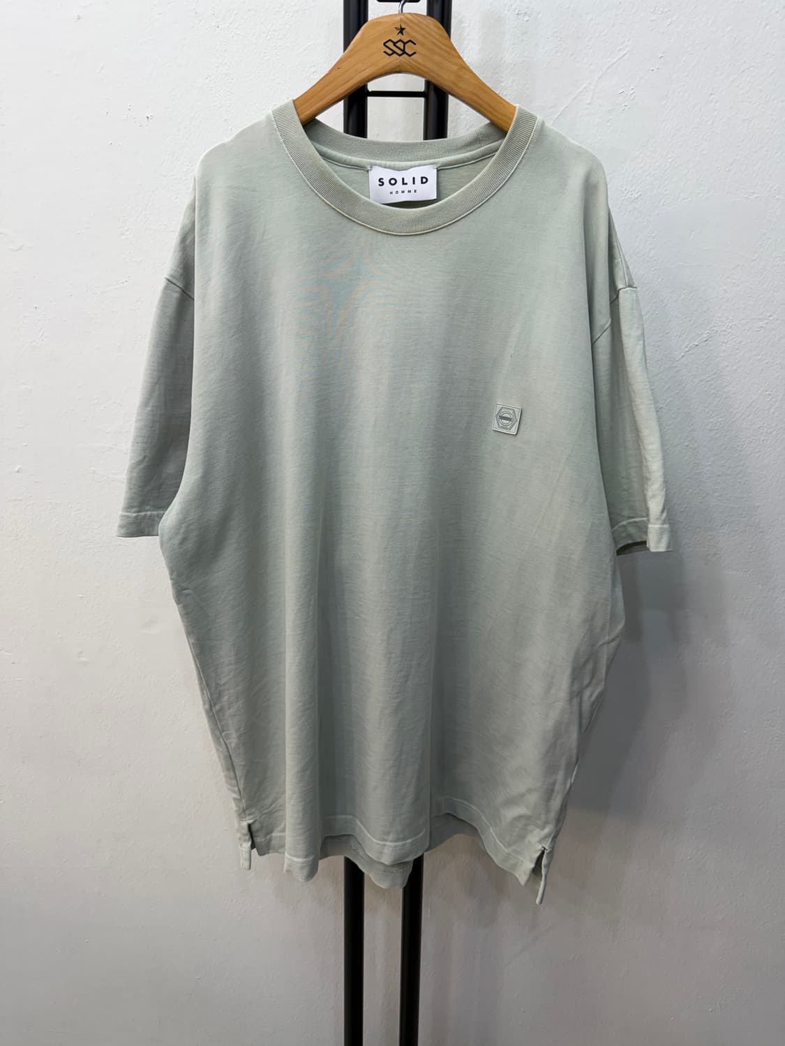 정품) 솔리드옴므 24ss 백로고 반팔 티셔츠 48 상품이미지1