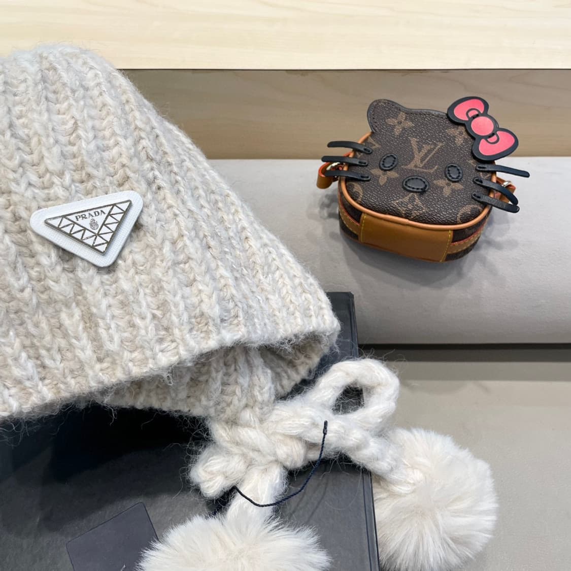 프라다 가을 겨울 모자
 상품이미지4