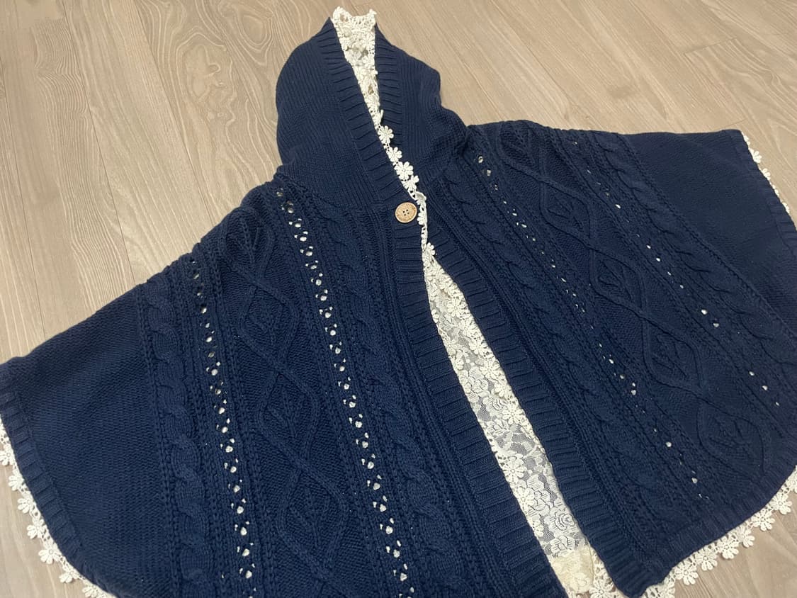 어스뮤직 네이비 케이프 리버시블 레이스 모리걸 페어리 화이트 상품이미지2