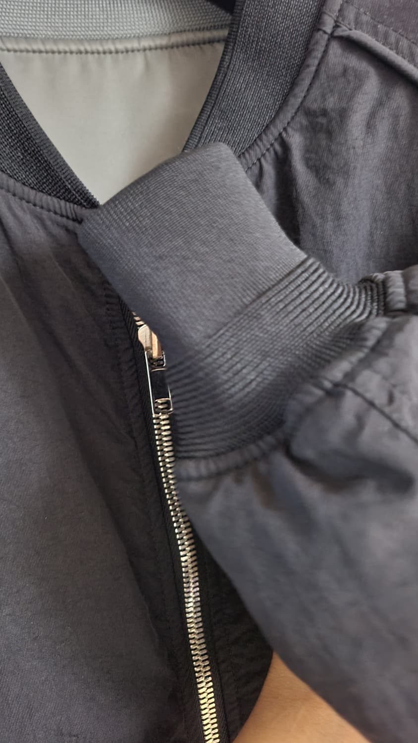 준지 / 22SS 블랙,그레이 리버서블 마원 / 46(105) 상품이미지6