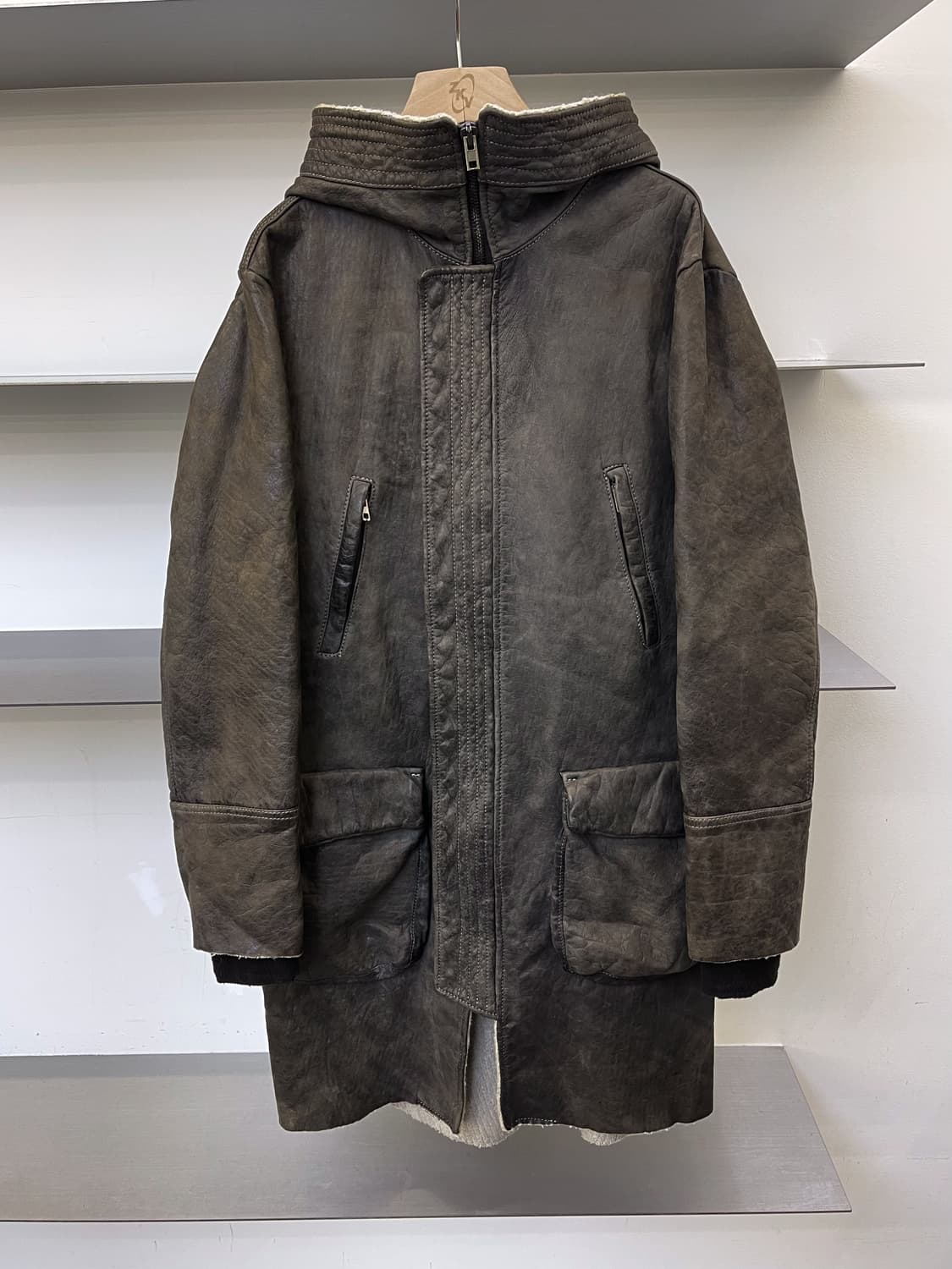 살바토레 산토로 이태리 베라 펠레 레더 후드 파카 상품이미지1