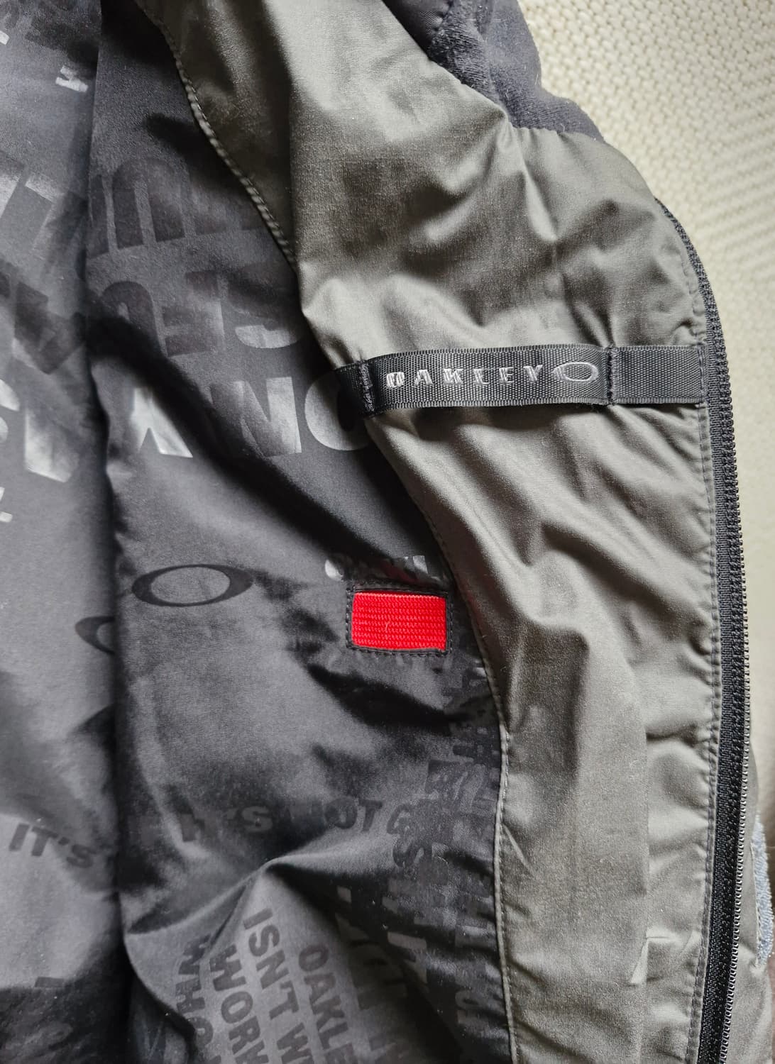 오클리 드리프터 다운 파카 L 상품이미지6