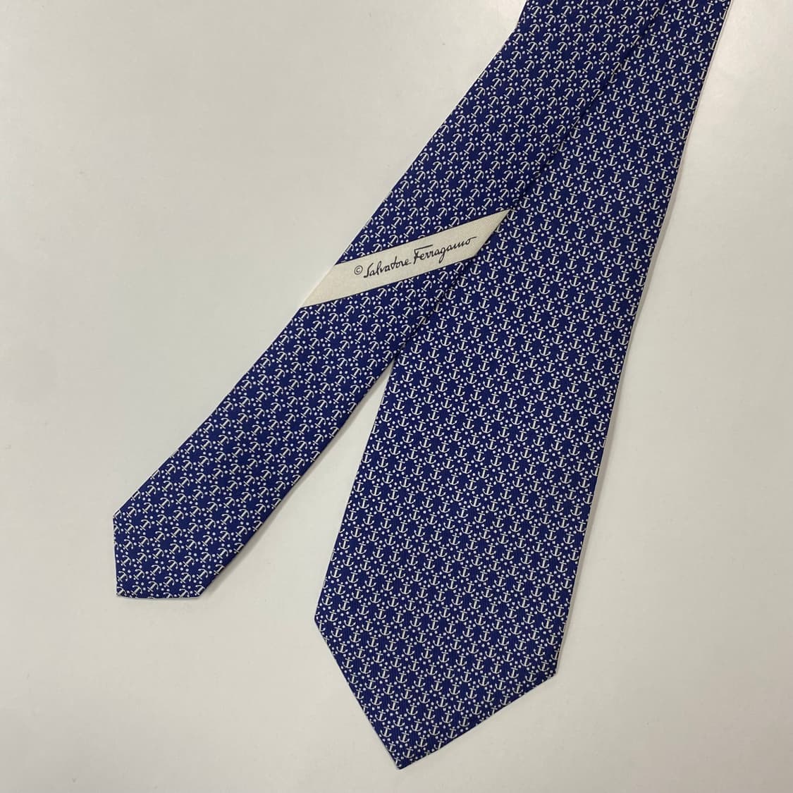 새상품 급 페레가모(Ferragamo) 넥타이 정품명품 상품이미지1