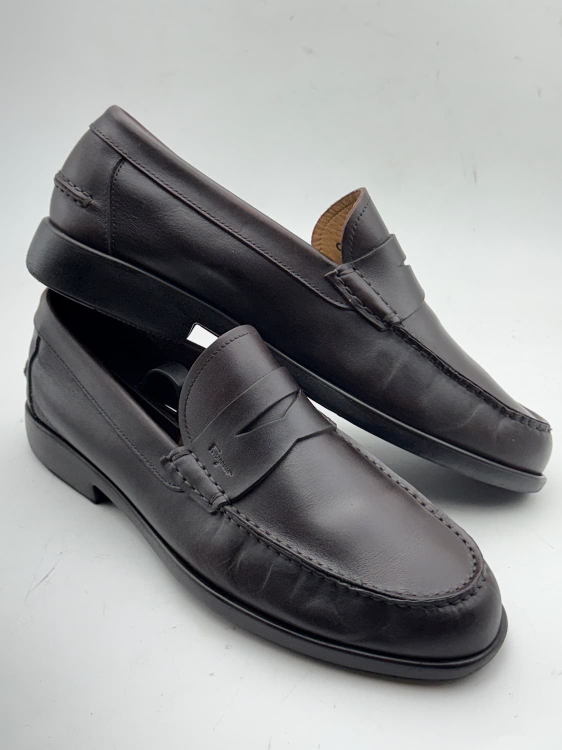 정품)페라가모로퍼260 상품이미지4