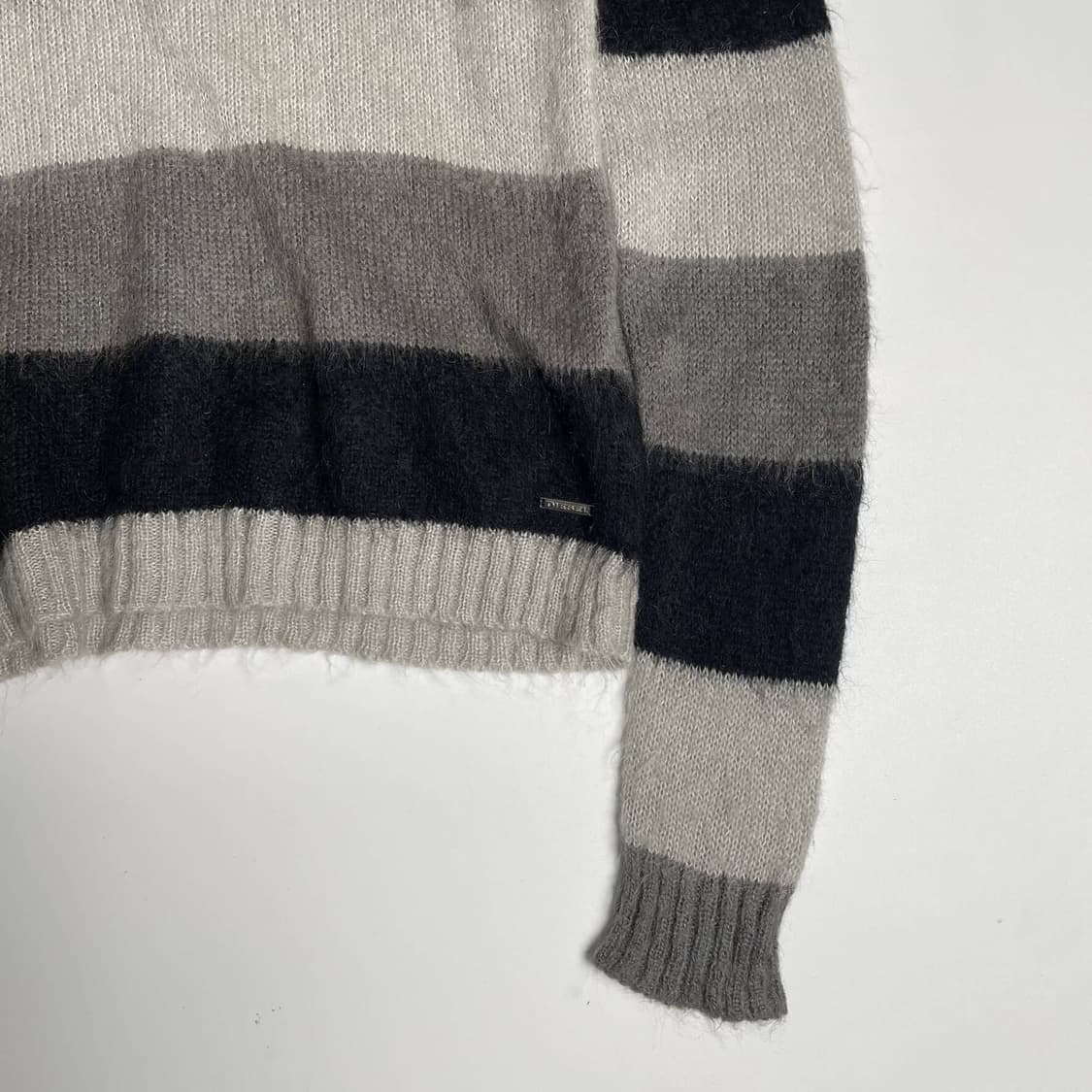 Diesel 스트라이프 모헤어 블렌드 니트 (italy)  상품이미지3