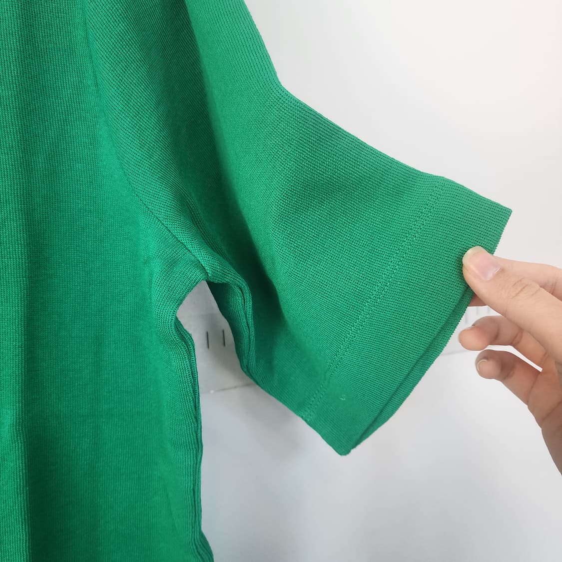 타하리 그린 카라 반팔 티셔츠 상품이미지3