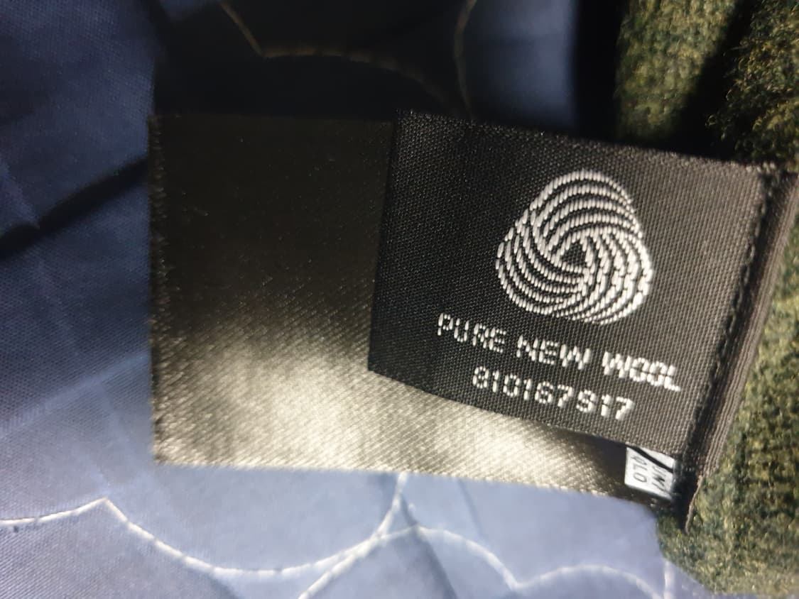 (품절매물) 유니클로 램스울100% V넥 가디건 카키 (XL) 상품이미지3